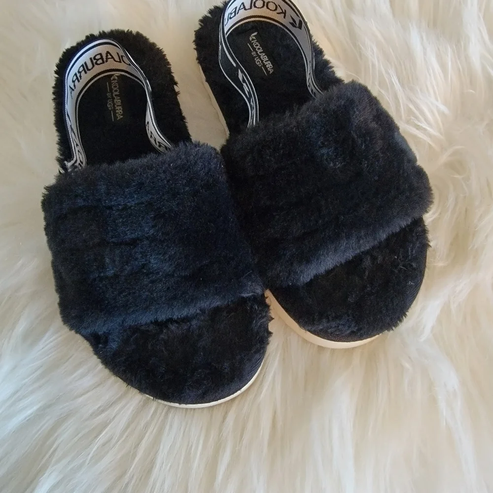 UGG Koolaburra by UGG Fuzz'n Girls' Slide Sandals 1